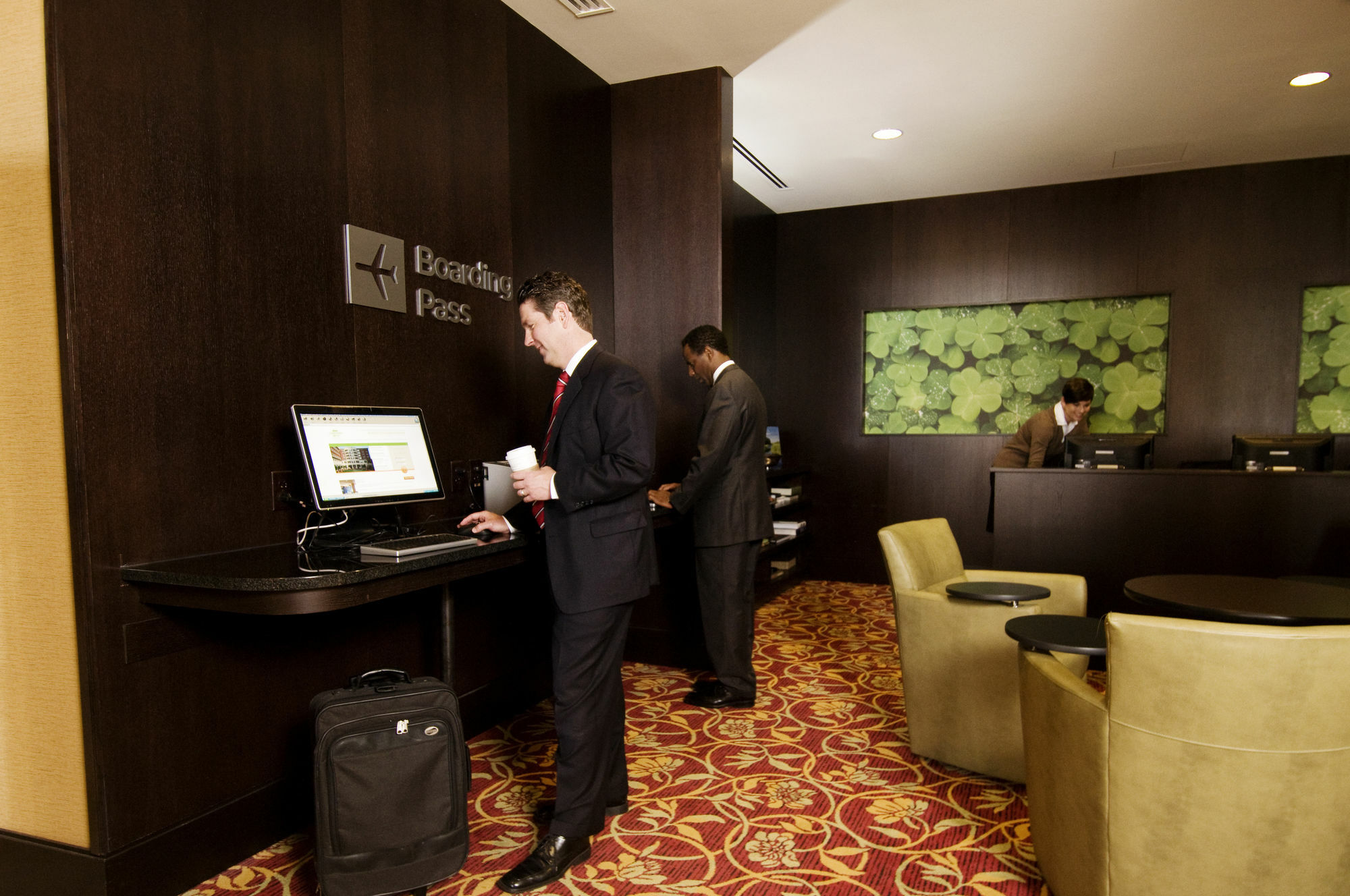 Courtyard By Marriott Greenville Downtown Exterior foto