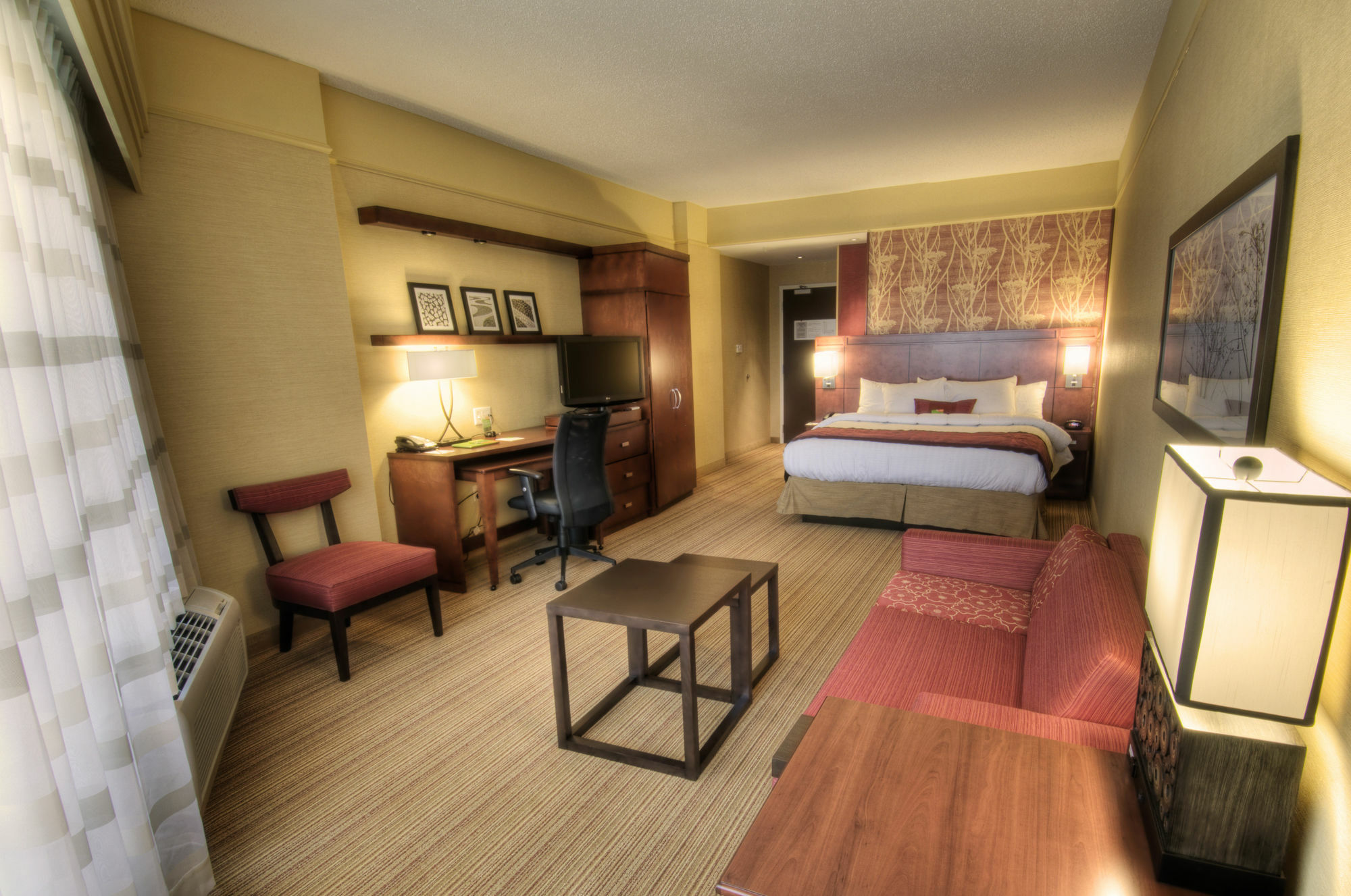 Courtyard By Marriott Greenville Downtown Exterior foto